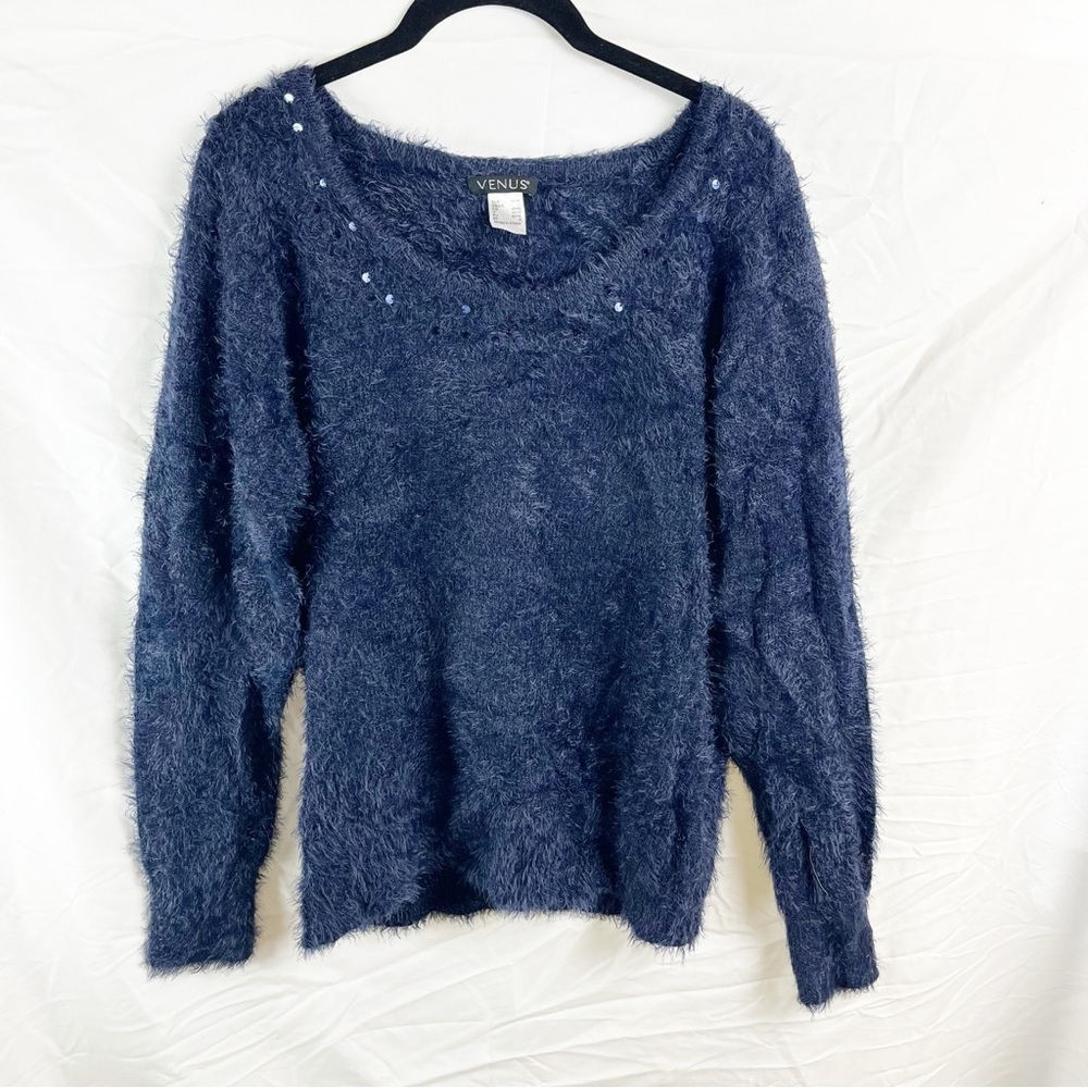 Venus Women's Fuzzy Blue Crew Neck Sweater Size Large